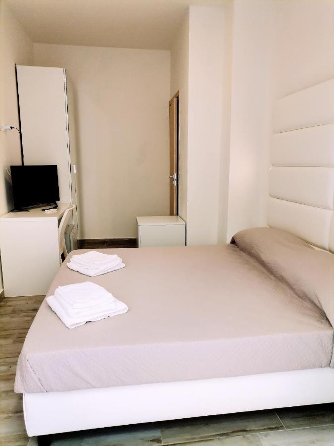 Hotel Calypso Remix Paestum Exterior photo